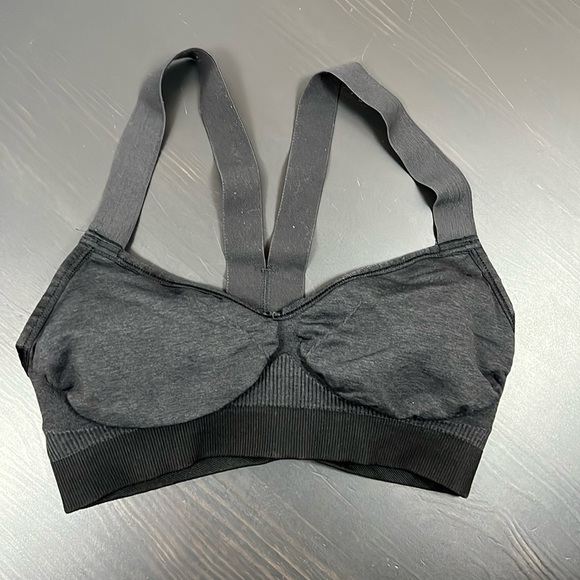 lululemon athletica Other - Lululemon Sports Bra Black